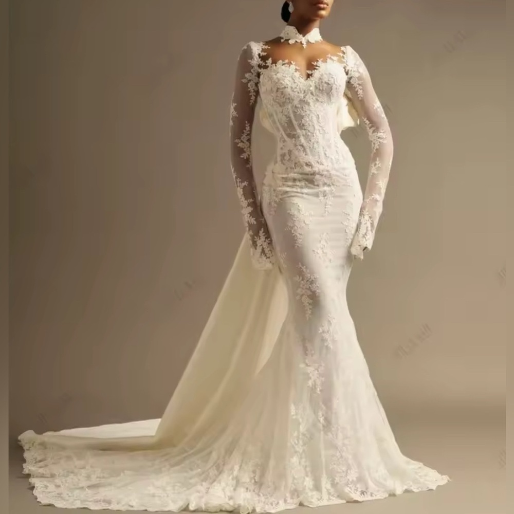 NEW $1885 Ellora White Lace couture Gown